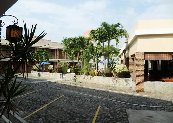 Hotel Montroi Express