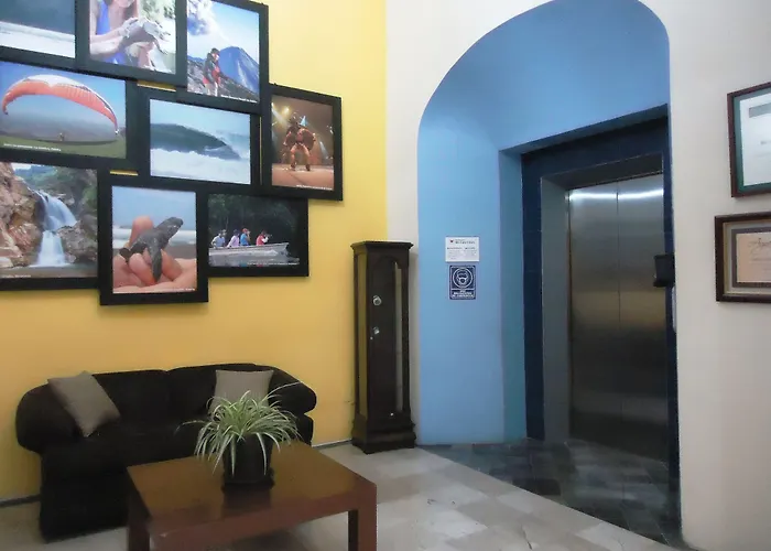 Hotel Concierge Plaza Colima