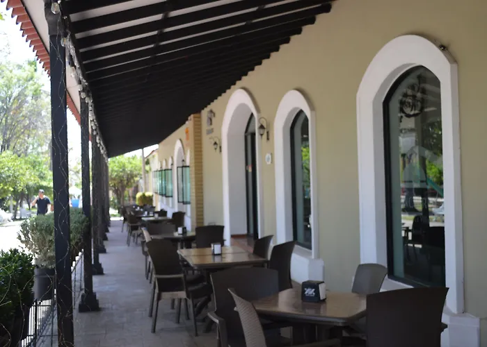 Concierge Plaza La Villa